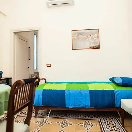 Interno 5